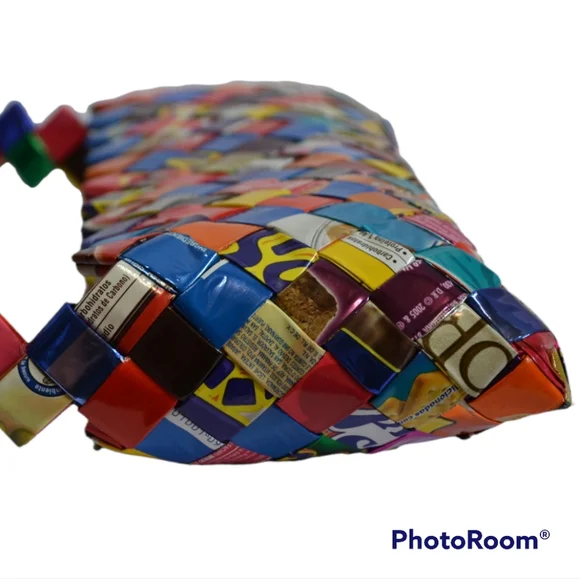 Like new Candy Wrapper purse. Recycled candy/gum wrapper - Picture 9 of 15